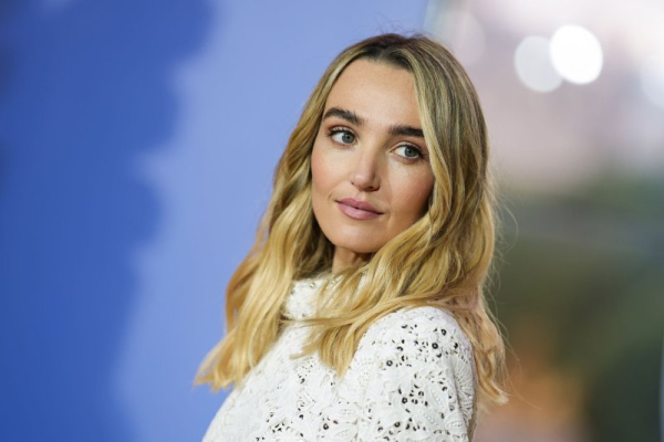 'Summer of 69' pics show Chloe Fineman, Liza Koshy, more as strippers