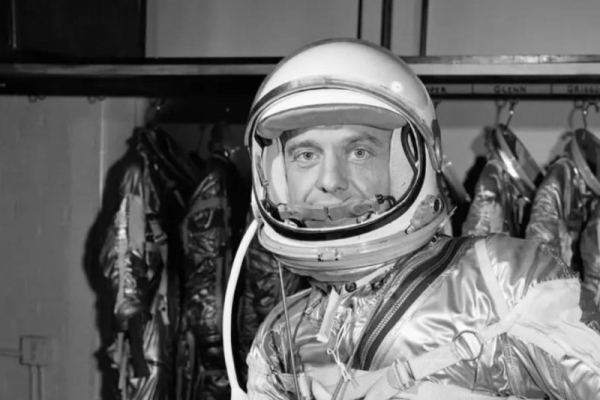 Trump honors space exploration on National Astronaut Day