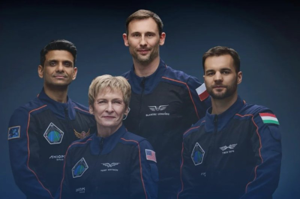 Axiom private mission to ISS delayed because of weather