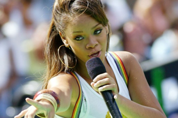 Rihanna, Nick Offerman record for 'Smurfs' in 'behind the voices' clip