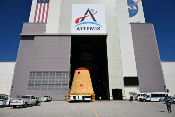 NASA seeks volunteers to track Artemis II space mission