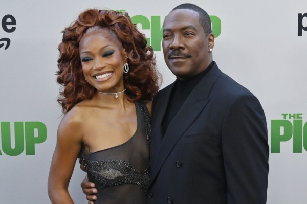 'Pickup' stars Murphy, Palmer bonded over 'Nutty Professor'