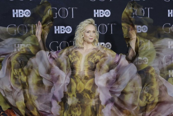 Sophie Turner says kissing Kit Harington for new film was 'vile'