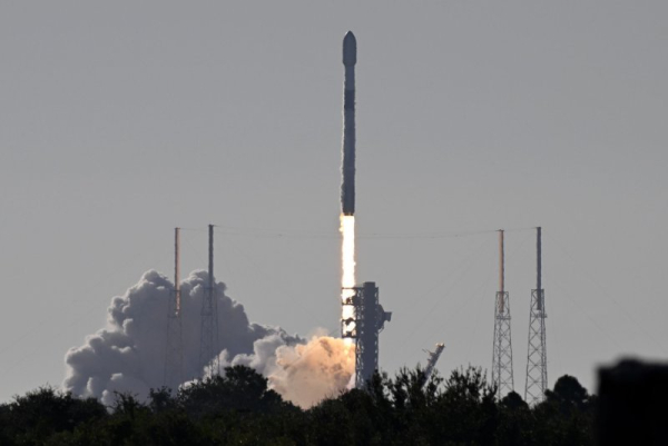 SpaceX launches 28 Starlink satellites from Florida