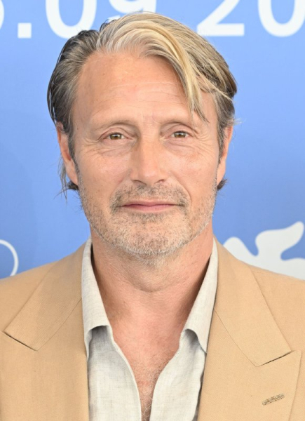 'Dust Bunny' trailer: Mads Mikkelsen protects young girl from monsters