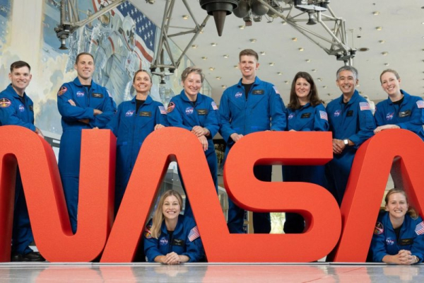 NASA announces 10 new astronaut candidates