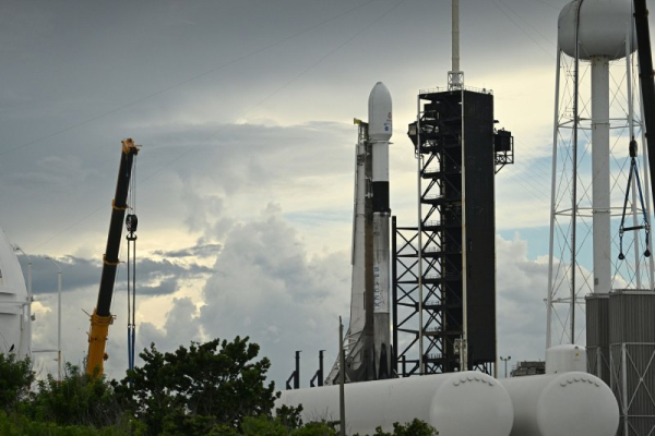 SpaceX launches 3 probes for NASA, NOAA to study space weather