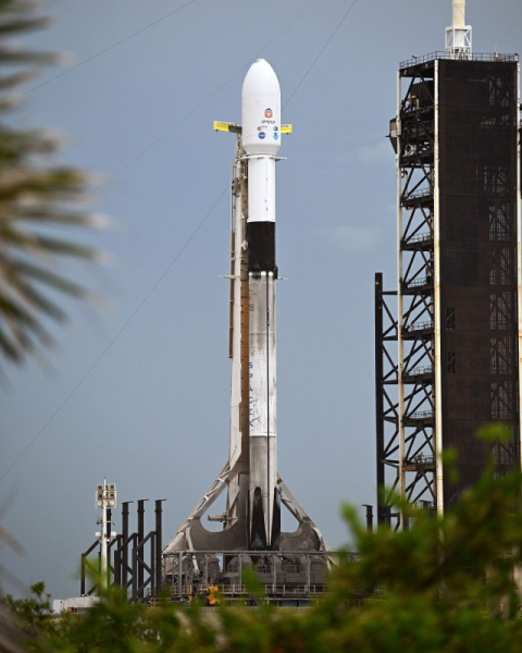 SpaceX launches more Starlink satellite into low-Earth orbit