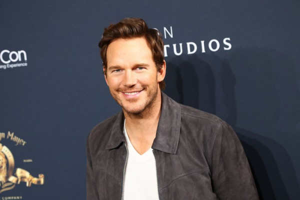 Chris Pratt defends self against A.I. in 'Mercy'