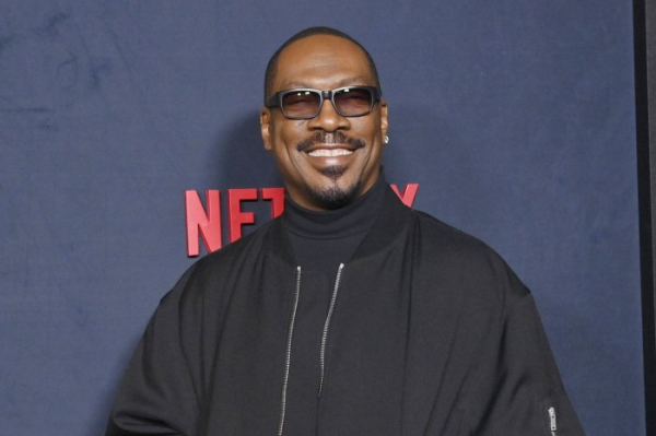Eddie Murphy walks red carpet at 'Being Eddie' premiere