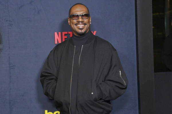 Eddie Murphy walks red carpet at 'Being Eddie' premiere
