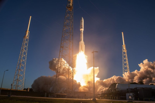 ULA lifts 27 Amazon satellites on Atlas V rocket