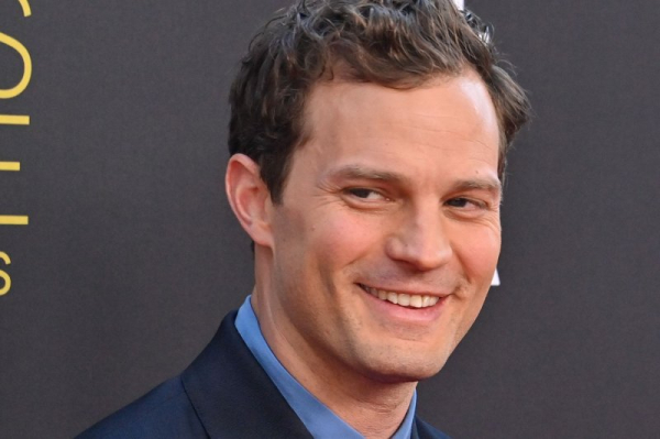 'Hunt for Gollum' cast includes Wood, McKellen, Pace, new Aragorn