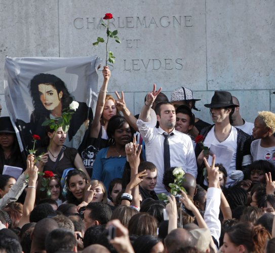 Movie review: Michael Jackson biopic offers little insight