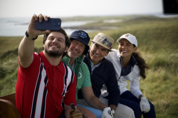 Edward Burns: Brothers view dad differently in 'Finnegan's Foursome' Edward Burns: Brothers view dad differently in 'Finnegan's Foursome'