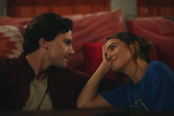 Joel Courtney: '40 Dates' bickering highlights 'strong connection'