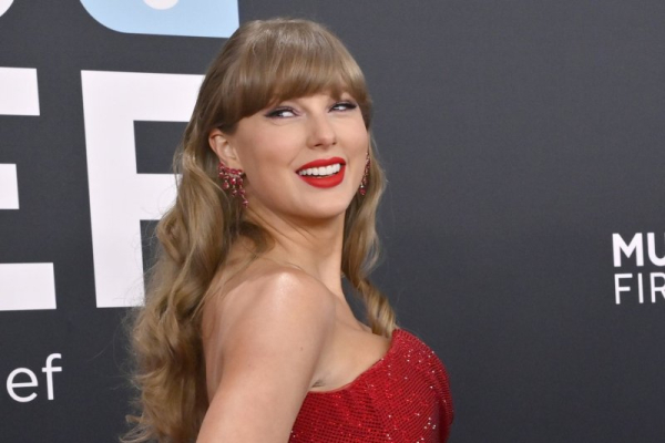 Taylor Swift releasing 'Toy Story 5' song Friday