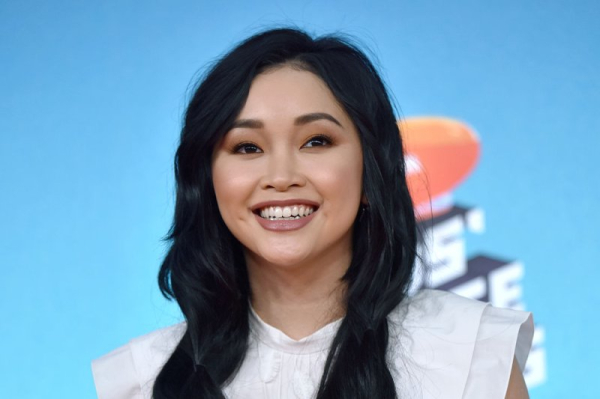 'The Devil's Mouth' trailer: Lana Condor tries to survive shark